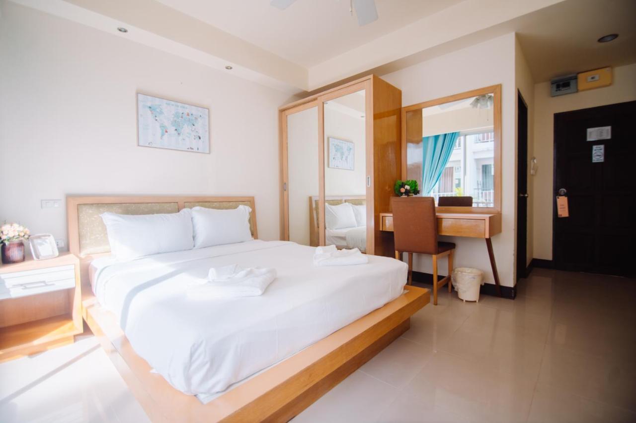 Patong Beach Side Hotel Экстерьер фото