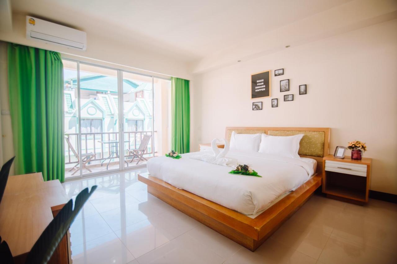 Patong Beach Side Hotel Экстерьер фото