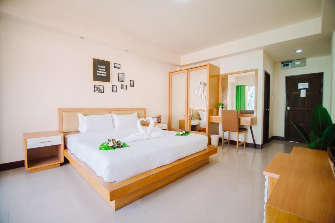 Patong Beach Side Hotel Экстерьер фото