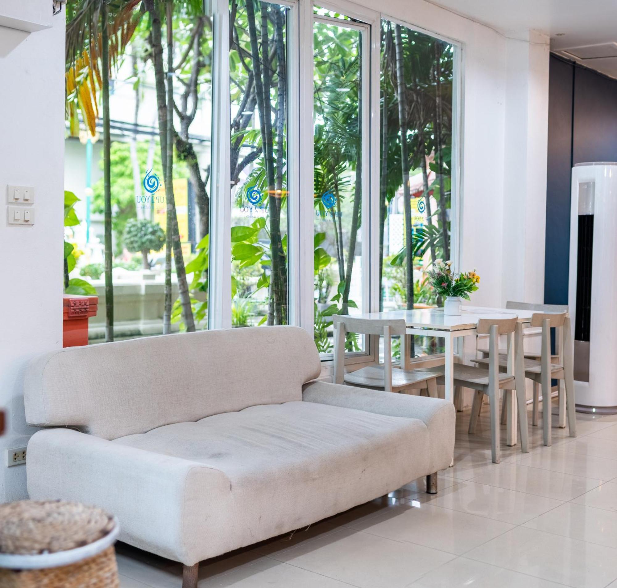 Patong Beach Side Hotel Экстерьер фото